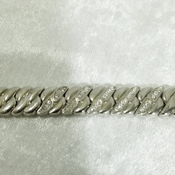 Silvertone rhinestone double clasp 7" bracelet 1.1478 - Picture 5 of 16